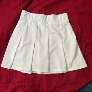 Abercrombie & Fitch Women’s White Pleated Tennis Skirt, size XS